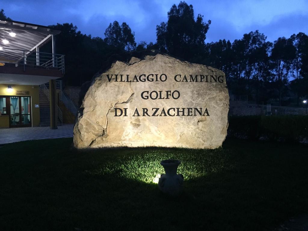 Villaggio Camping Golfo Di Arzachena Cannigione Exterior photo